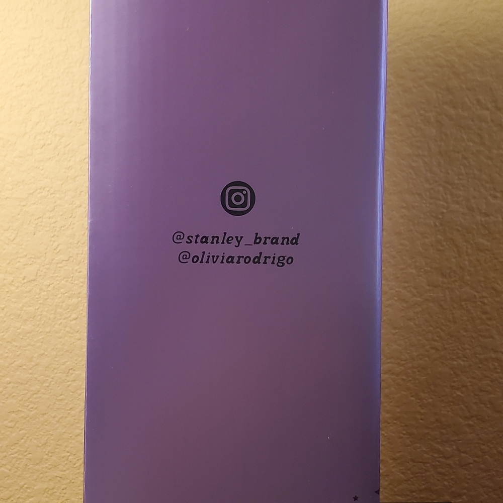 Stanley x Olivia Rodrigo Flowstate 40oz - Picture 2 of 8